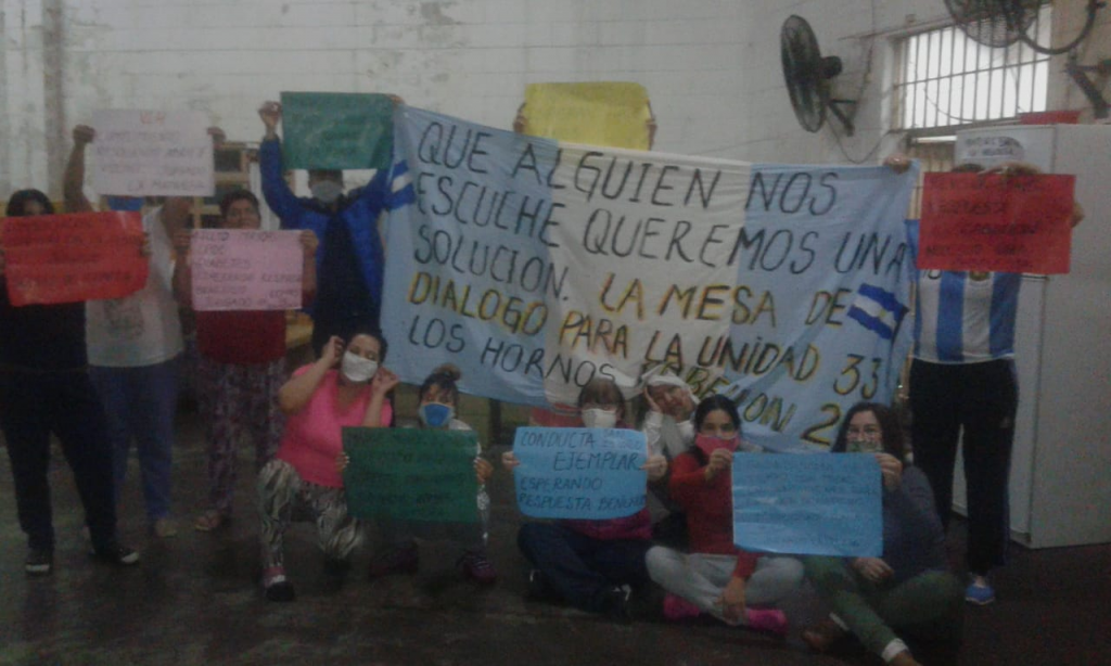 Cárcel de Los Hornos: “no tenemos ni pediatra para los chicos”